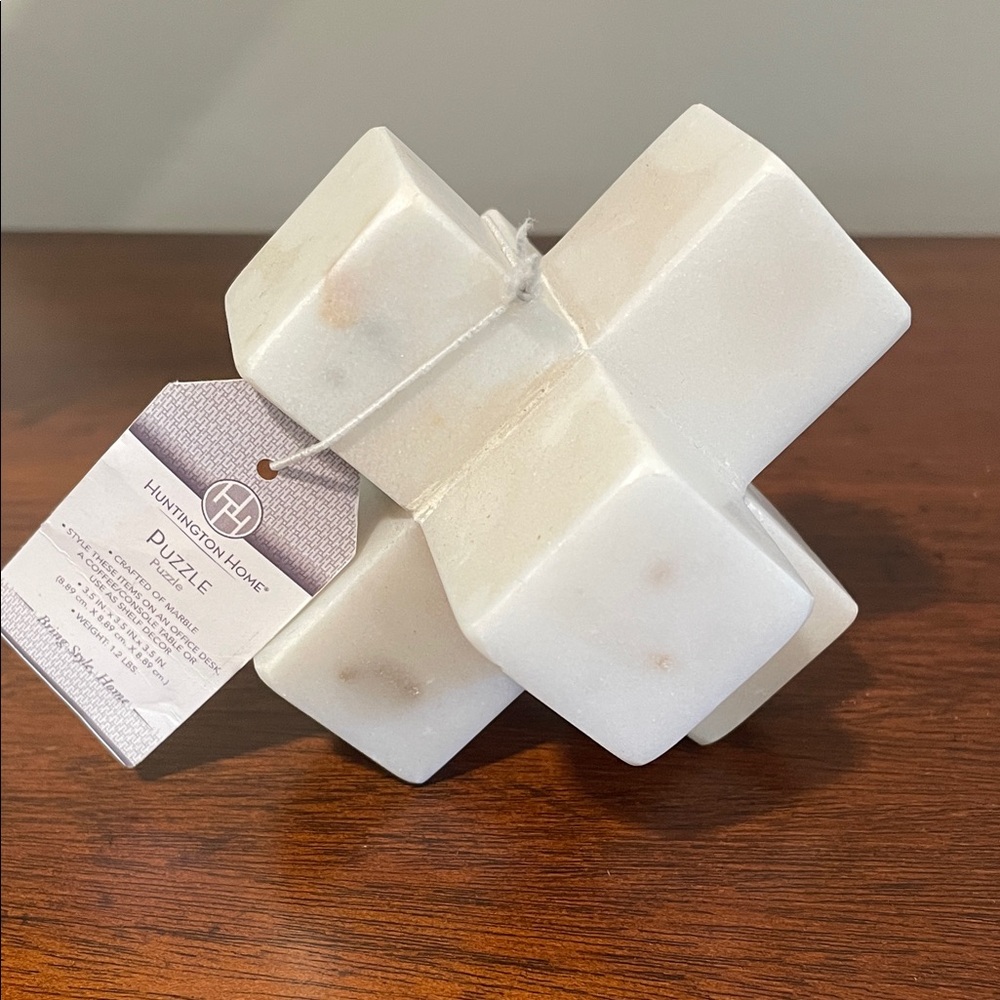 Huntington Home White Marble Puzzle Accent NEW